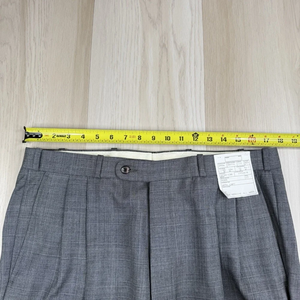 NWT Kilgour French & Stanbury Barney's New York Pure Virgin Wool Suit 42R W36